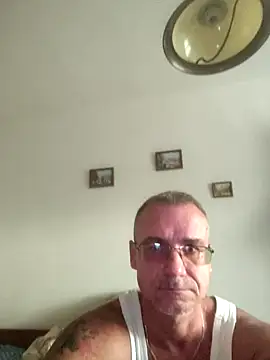 chcem1975 online show from September 14, 2025, 3:00 pm