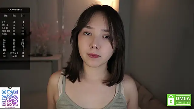 RenaeConnerley online show from October 28, 2025, 4:49 am