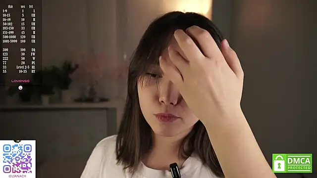 RenaeConnerley online show from November 5, 2025, 5:18 am