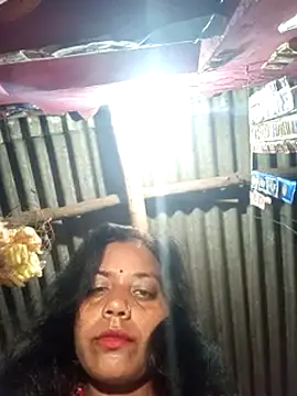 Snapshot of Hot_kadi83 chatting on September 17, 2025, 9:16 pm Hot kadi83 online show from September 17, 2025, 9:16 pm