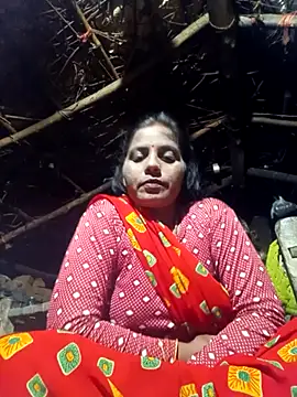 Snapshot of Hot_kadi83 chatting on September 18, 2025, 4:09 pm Hot kadi83 online show from September 18, 2025, 4:09 pm