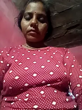 Snapshot of Hot_kadi83 chatting on October 7, 2025, 10:40 pm Hot kadi83 online show from October 7, 2025, 10:40 pm