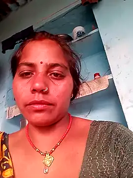 Snapshot of Hot_kadi83 chatting on October 13, 2025, 1:16 am Hot kadi83 online show from October 13, 2025, 1:16 am