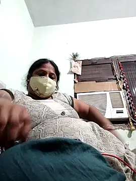 Mmm143 online show from November 2, 2025, 5:59 pm