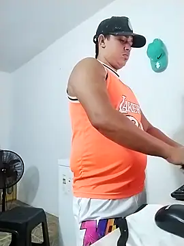 Alex man23 online show from November 8, 2025, 2:45 am