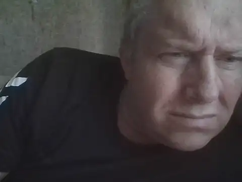 evulis1 online show from September 29, 2025, 1:05 pm