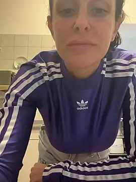 ainaht online show from March 25, 2026, 8:53 am