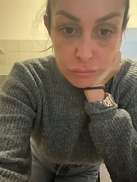 ainaht online show from March 30, 2026, 7:42 am