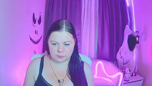 BritneyRaine online show from October 30, 2025, 7:21 am