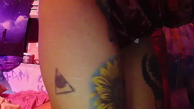 Snapshot of darnette_daisy chatting on October 5, 2025, 6:01 am darnette daisy online show from October 5, 2025, 6:01 am