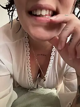 anonyme hot47 online show from May 19, 2026, 11:05 am