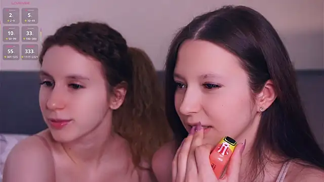 GabrielleLynchard online show from April 18, 2026, 7:56 am