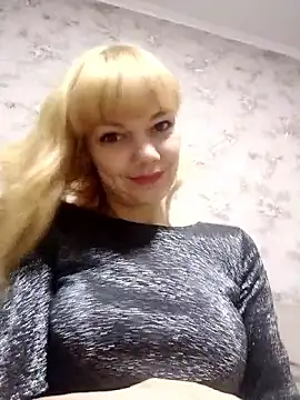 AliceSwan1122 online show from September 23, 2025, 8:34 pm