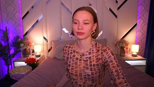 ShyySiren online show from April 20, 2026, 1:47 pm