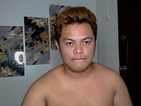 Snapshot of Gayasianzowe chatting on September 23, 2025, 4:43 pm Gayasianzowe online show from September 23, 2025, 4:43 pm