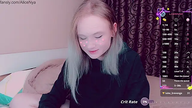 AliceNya cute online show from October 13, 2025, 4:34 am
