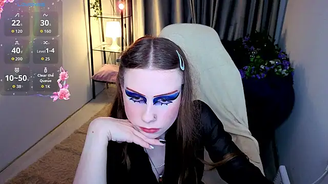 Snapshot of KarenSmitht chatting on December 20, 2025, 3:41 pm KarenSmitht online show from December 20, 2025, 3:41 pm