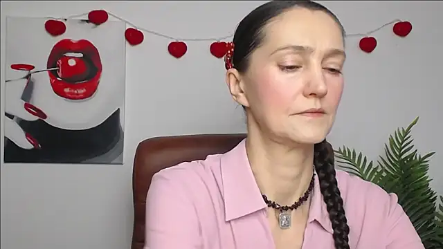 TayaFinch online show from February 17, 2026, 1:07 pm