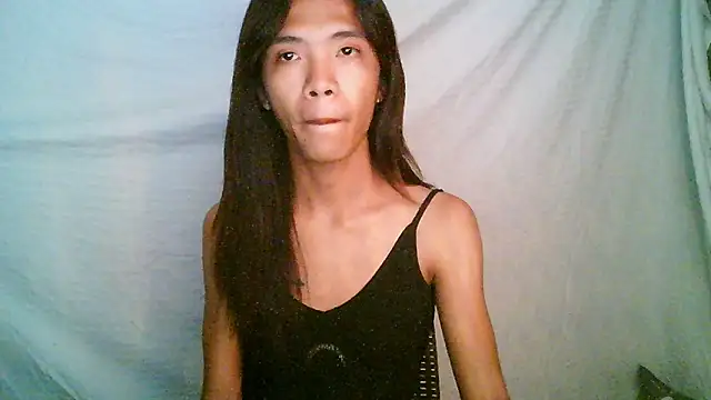 Snapshot of Rain-Show chatting on November 16, 2025, 9:53 pm Rain-Show online show from November 16, 2025, 9:53 pm