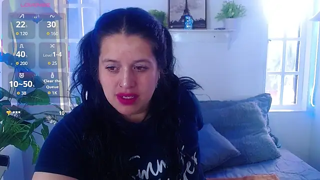 Snapshot of Andrea_secret_ chatting on December 16, 2025, 2:44 pm Andrea secret online show from December 16, 2025, 2:44 pm