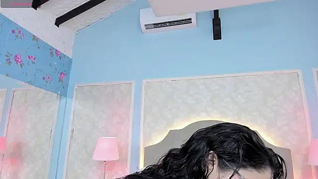 SamyySwet online show from June 25, 2026, 8:13 pm