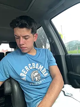 mattebret11 online show from September 25, 2025, 4:54 pm