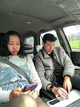 mattebret11 online show from November 24, 2025, 3:23 pm