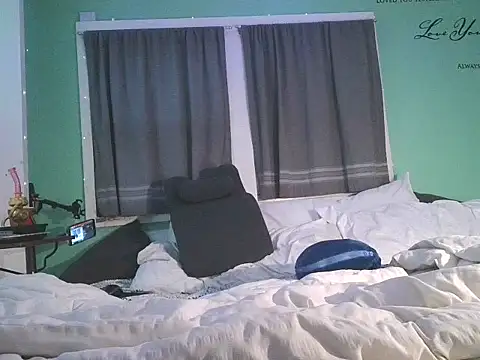 versatilevortex online show from November 16, 2025, 2:06 am