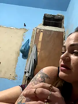 priscila luv online show from October 7, 2025, 9:12 pm