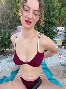 CurlyChloe online show from July 20, 2026, 5:00 am