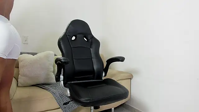 Snapshot of Biscuit_oliva chatting on December 21, 2025, 6:48 pm Biscuit oliva online show from December 21, 2025, 6:48 pm