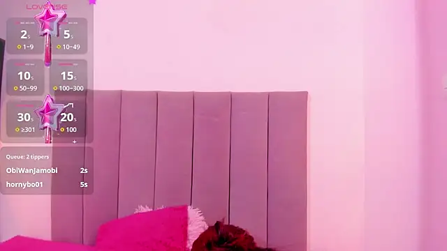 Snapshot of HoollyHendrix chatting on October 27, 2025, 8:46 pm HoollyHendrix online show from October 27, 2025, 8:46 pm