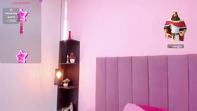 Snapshot of HoollyHendrix chatting on October 29, 2025, 8:21 pm HoollyHendrix online show from October 29, 2025, 8:21 pm