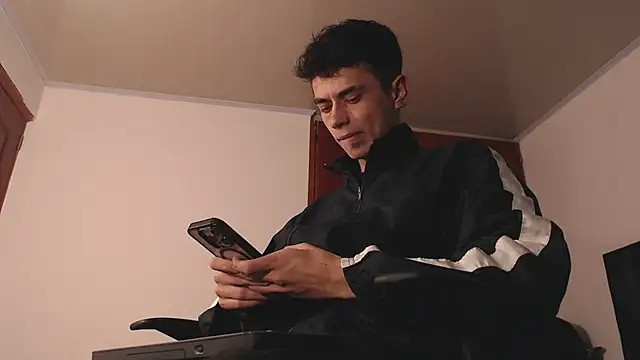 Snapshot of jaico_santos chatting on November 20, 2025, 10:53 pm jaico santos online show from November 20, 2025, 10:53 pm