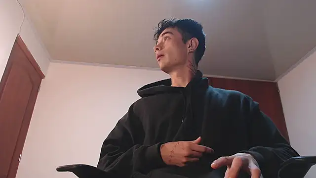 Snapshot of jaico_santos chatting on November 27, 2025, 11:07 pm jaico santos online show from November 27, 2025, 11:07 pm