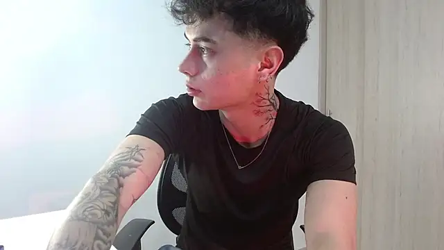 Snapshot of jaico_santos chatting on June 24, 2026, 11:15 pm jaico santos online show from June 24, 2026, 11:15 pm