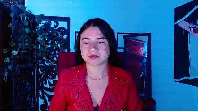 ilayra smith online show from November 24, 2025, 8:08 pm