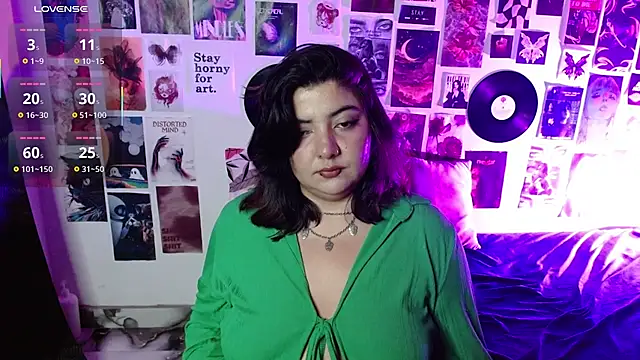 Roxy f w online show from July 25, 2026, 4:54 am