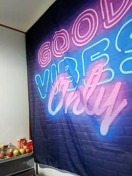 Mikaaa97 online show from January 11, 2026, 1:43 am