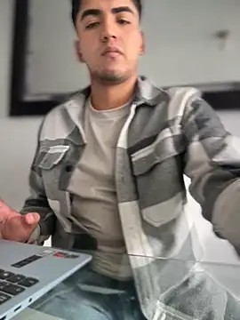 tomy hot20 online show from September 19, 2025, 5:13 pm