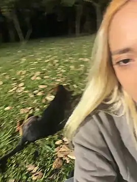 Isa klein online show from March 10, 2026, 12:48 am