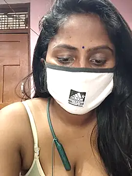 Jasmine Januja online show from November 20, 2025, 8:14 am