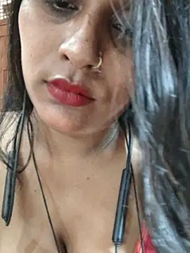 Snapshot of Jasmine_Januja chatting on June 25, 2026, 5:12 am Jasmine Januja online show from June 25, 2026, 5:12 am