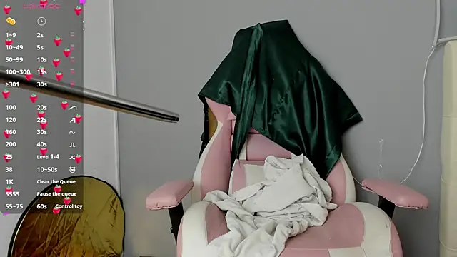 Yuni kim online show from January 17, 2026, 2:44 pm