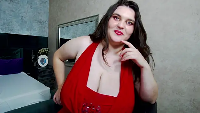 SaraElise online show from September 16, 2025, 7:31 am