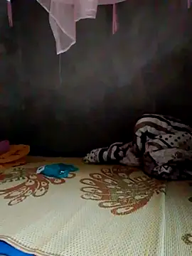 donna-bae online show from April 19, 2026, 10:58 am