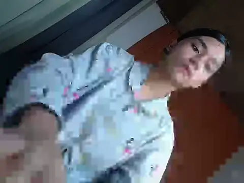 Snapshot of sweet_athena chatting on April 11, 2026, 5:12 am sweet athena online show from April 11, 2026, 5:12 am
