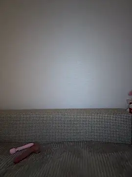 Snapshot of MissOyee chatting on October 15, 2025, 6:19 pm MissOyee online show from October 15, 2025, 6:19 pm