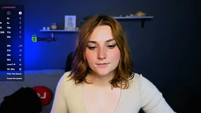 casey meow  online show from November 11, 2025, 9:53 am