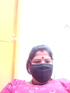 Snapshot of Hott_locky chatting on February 21, 2026, 9:10 am Hott locky online show from February 21, 2026, 9:10 am
